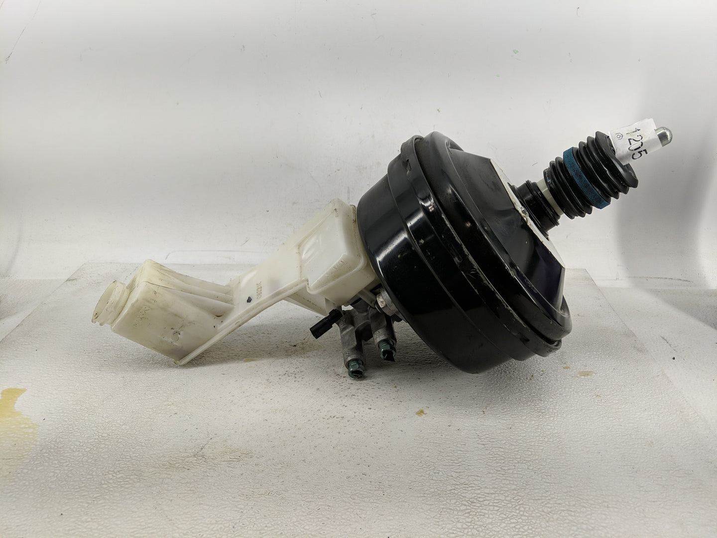 2018-2022 Chevrolet Traverse Power Brake Booster Oem 1290575 - Oemusedautoparts1.com