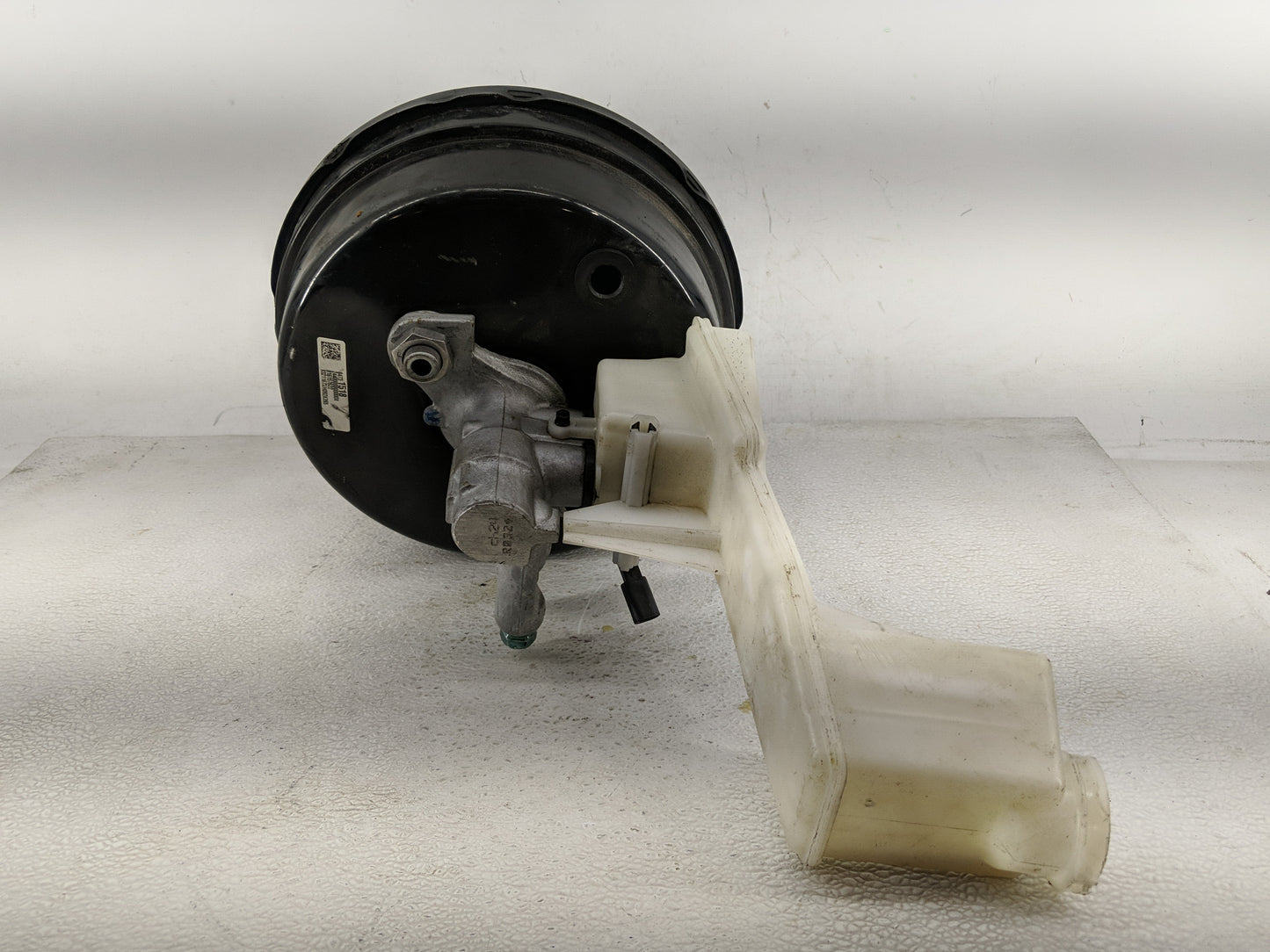 2018-2022 Chevrolet Traverse Power Brake Booster Oem 1290575 - Oemusedautoparts1.com