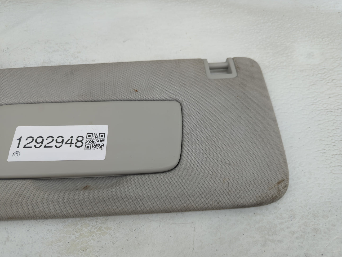 2018-2022 Chevrolet Traverse Sun Visor Shade Replacement Driver Left Mirror Fits Fits 2018 2019 2020 2021 2022 OEM Used Auto