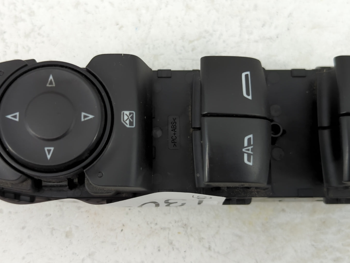2020 Chevrolet Traverse Master Power Window Switch Replacement Driver Side Left P/N:84513464 Fits OEM Used Auto Parts - Oemu