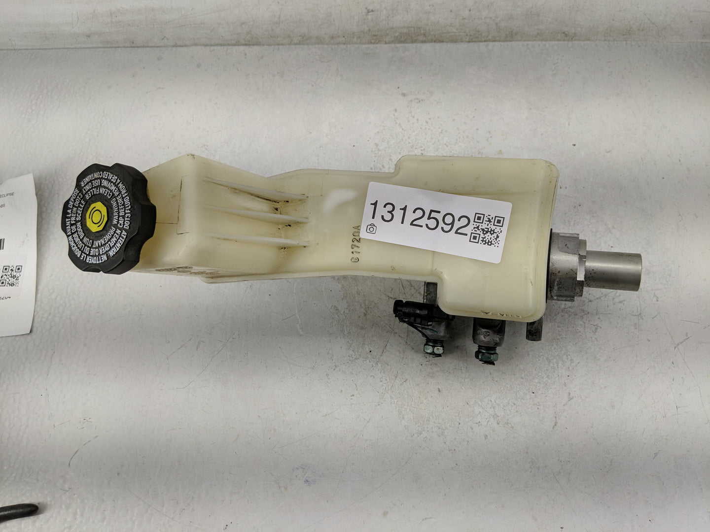 2018-2022 Chevrolet Traverse Brake Master Cylinder - Oemusedautoparts1.com