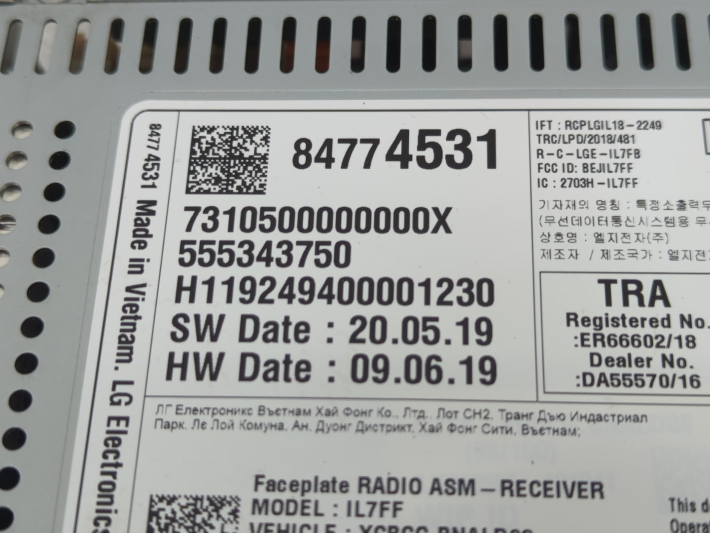 2021-2022 Chevrolet Traverse Radio AM FM Cd Player Receiver Replacement P/N:555343750 84774531 Fits Fits 2021 2022 OEM Used 