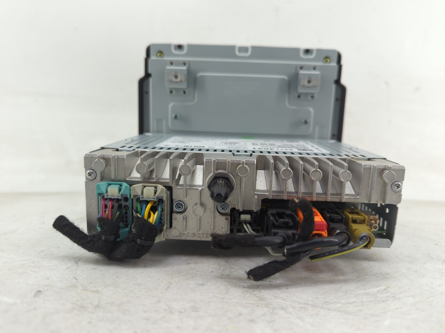2021-2022 Chevrolet Traverse Radio AM FM Cd Player Receiver Replacement P/N:555343750 84774531 Fits Fits 2021 2022 OEM Used 