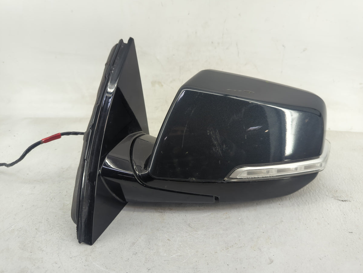 2018-2022 Chevrolet Traverse Driver Side View Mirror - Left Door Mirror OEM Used - Oemusedautoparts1.com