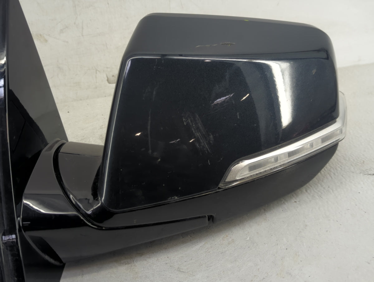 2018-2022 Chevrolet Traverse Driver Side View Mirror - Left Door Mirror OEM Used - Oemusedautoparts1.com