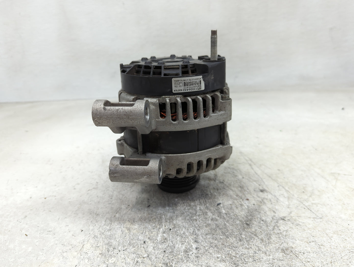 2018-2022 Chevrolet Traverse Alternator Replacement Generator Charging Assembly Engine OEM P/N:13506432 Fits OEM Used Auto P