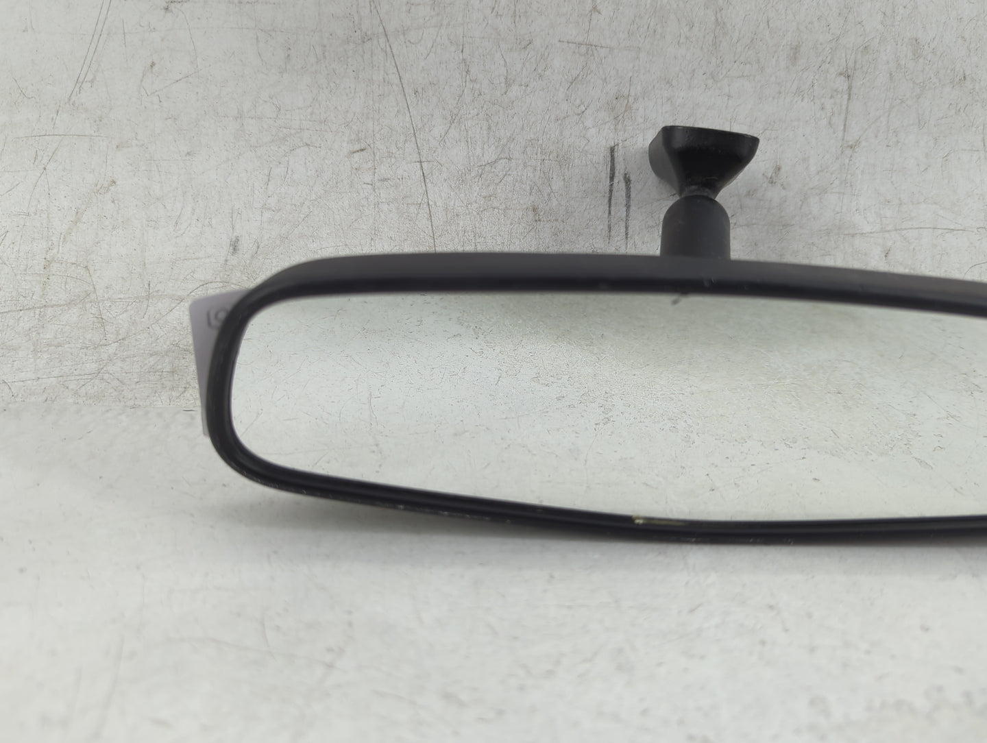 2018-2022 Chevrolet Traverse Interior Rear View Mirror Replacement OEM P/N:A048070 Fits OEM Used Auto Parts - Oemusedautopar