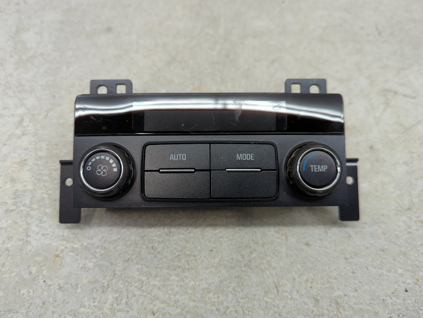 2018-2022 Chevrolet Traverse Climate Control Module Temperature AC/Heater Replacement P/N:23507152 Fits OEM Used Auto Parts 