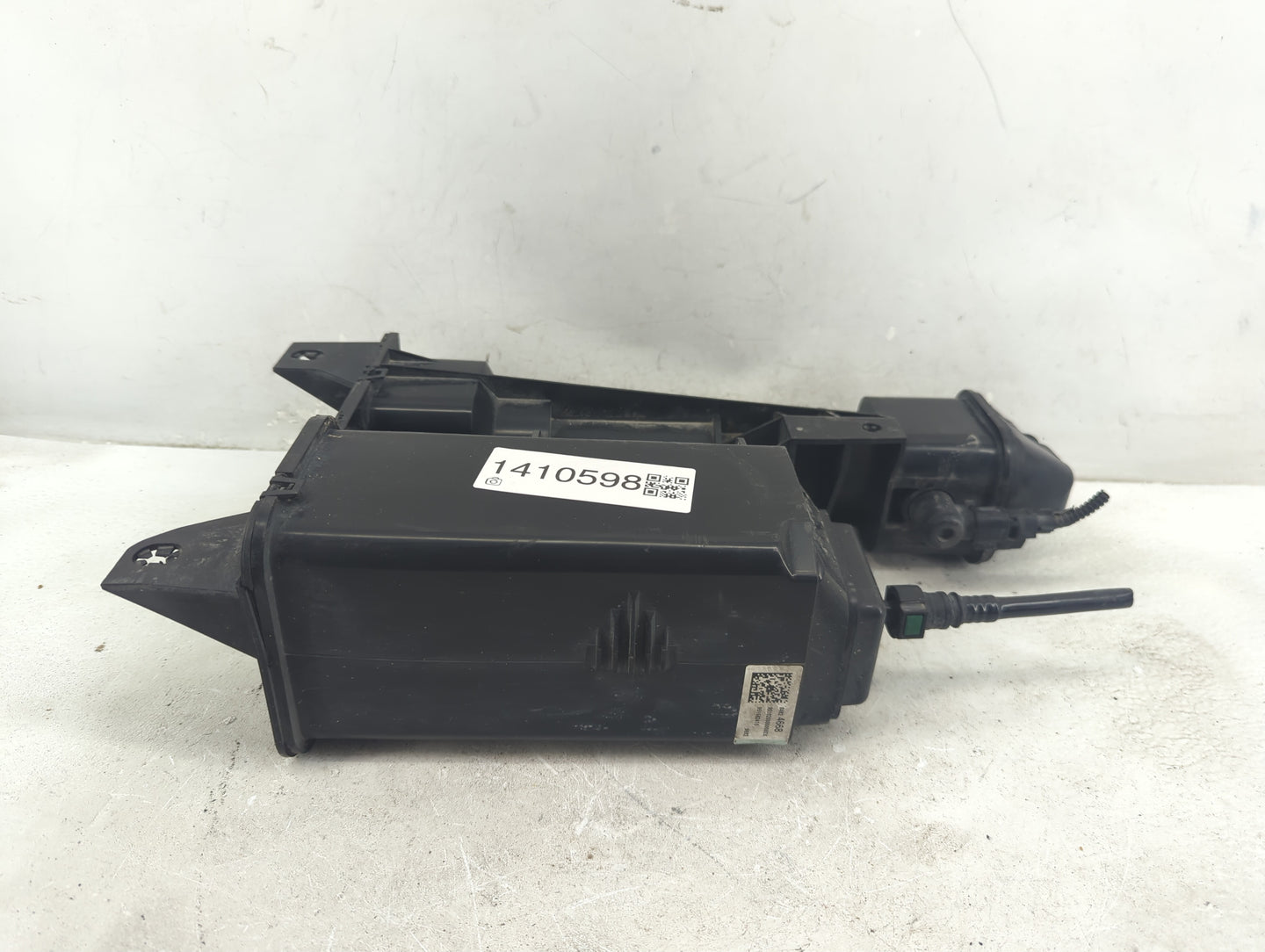 2020 Chevrolet Traverse Fuel Vapor Charcoal Canister - Oemusedautoparts1.com