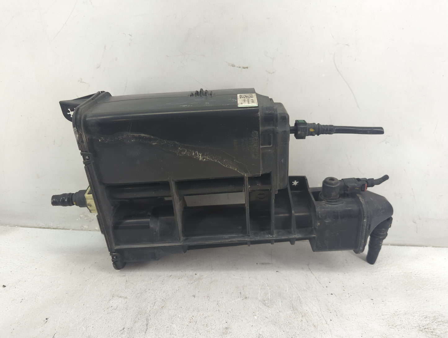 2020 Chevrolet Traverse Fuel Vapor Charcoal Canister - Oemusedautoparts1.com