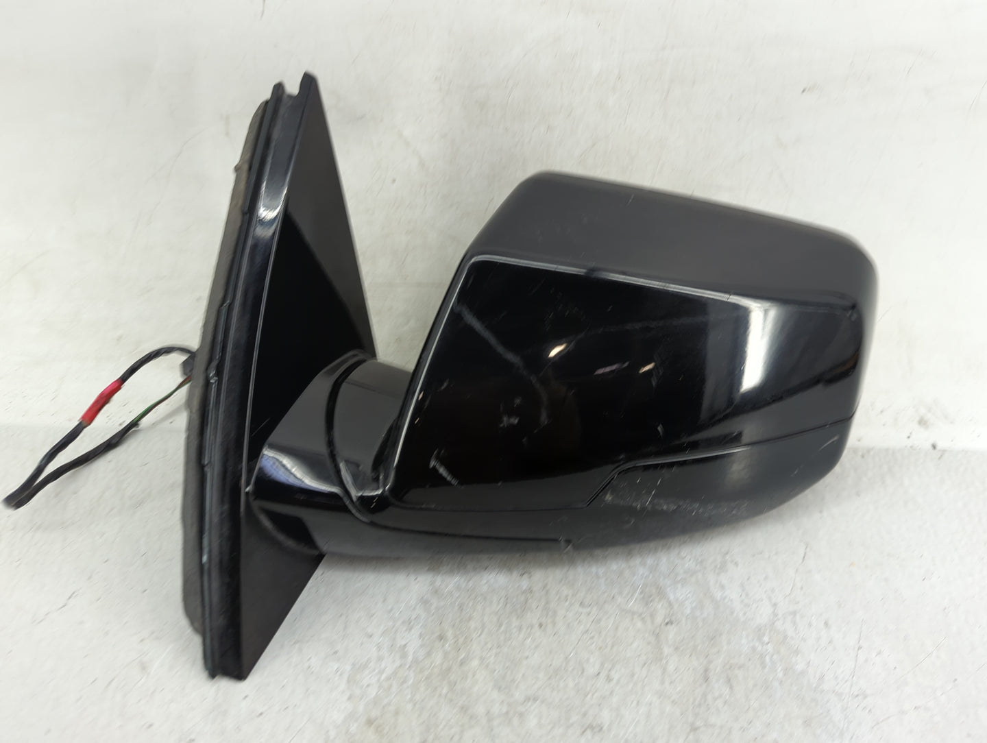 2018-2022 Chevrolet Traverse Driver Left Side View Manual Door Mirror - Oemusedautoparts1.com