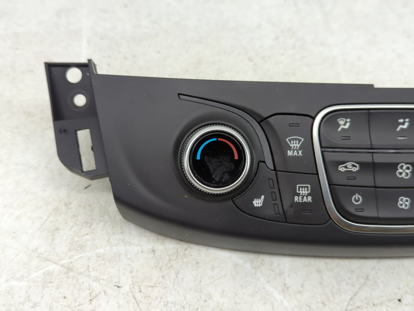 2018-2022 Chevrolet Traverse Climate Control Module Temperature AC/Heater Replacement P/N:000235226 84344402 Fits OEM Used A