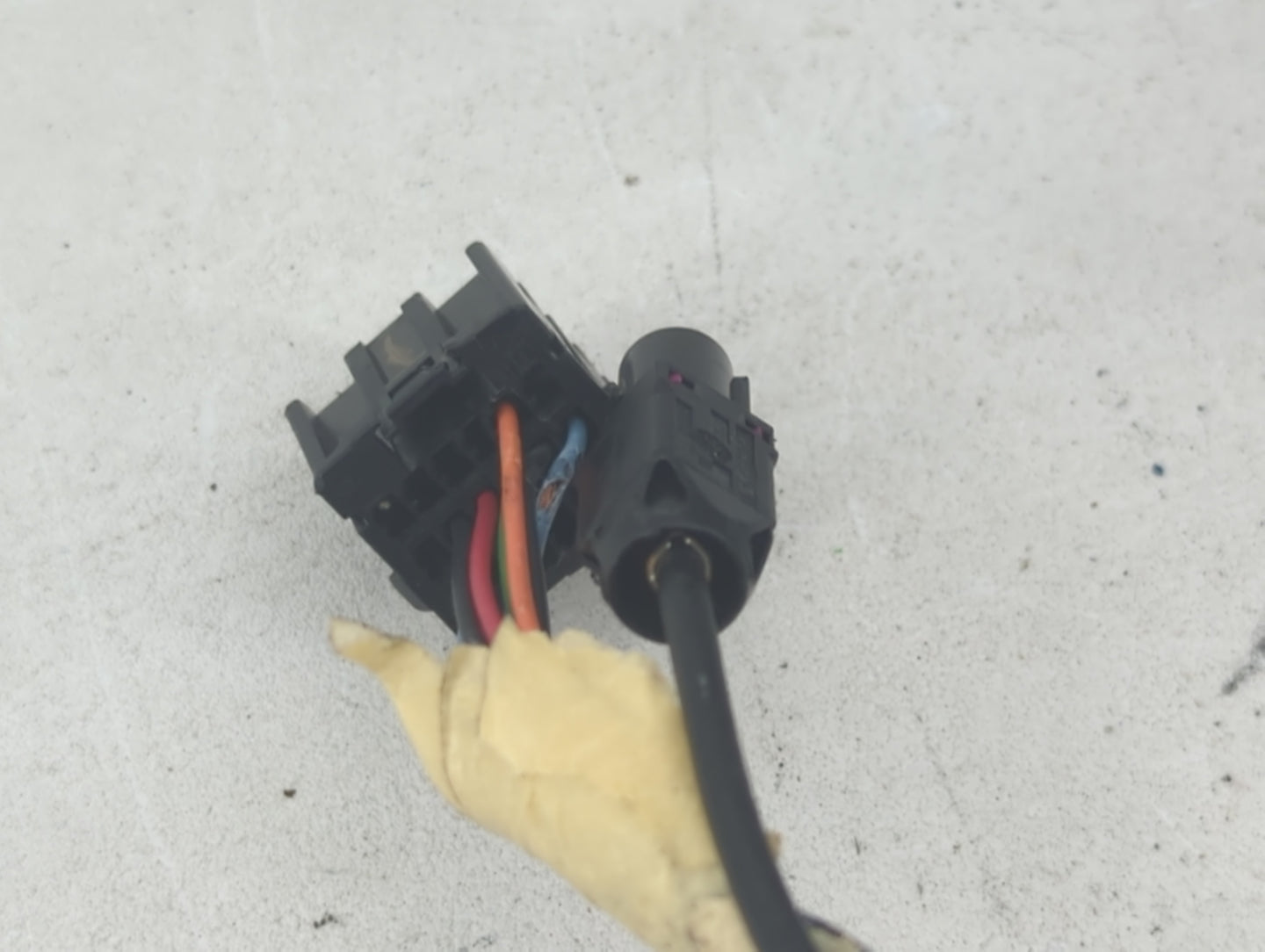 2020 Chevrolet Traverse Driver Side View Mirror - Left Door Mirror OEM Used - Oemusedautoparts1.com