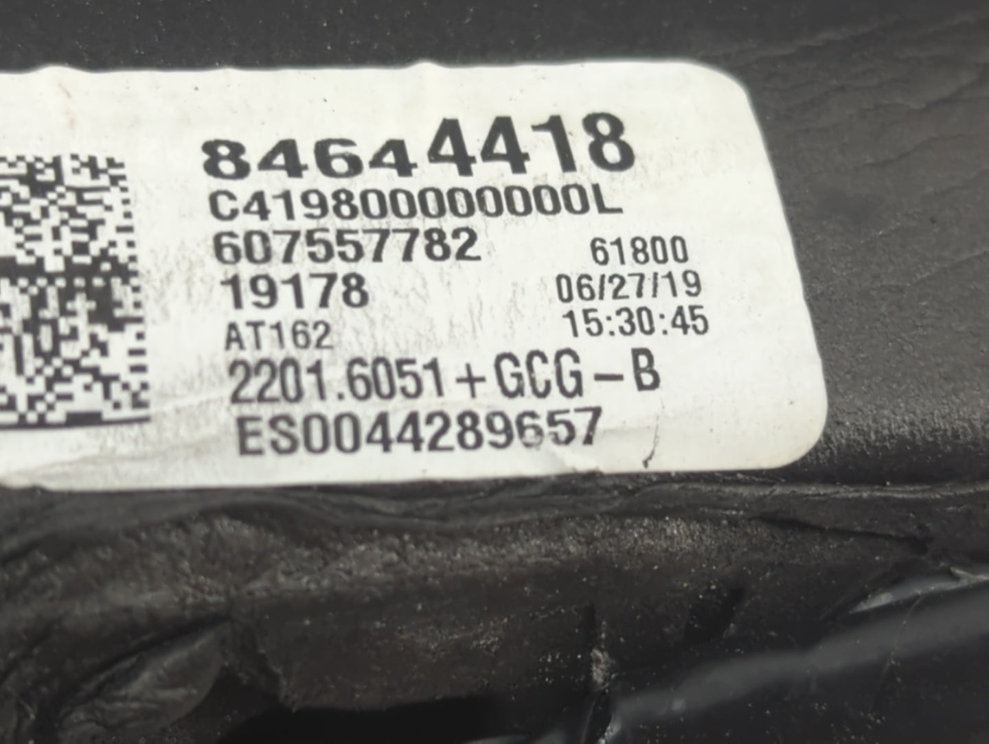 2020 Chevrolet Traverse Driver Side View Mirror - Left Door Mirror OEM Used - Oemusedautoparts1.com