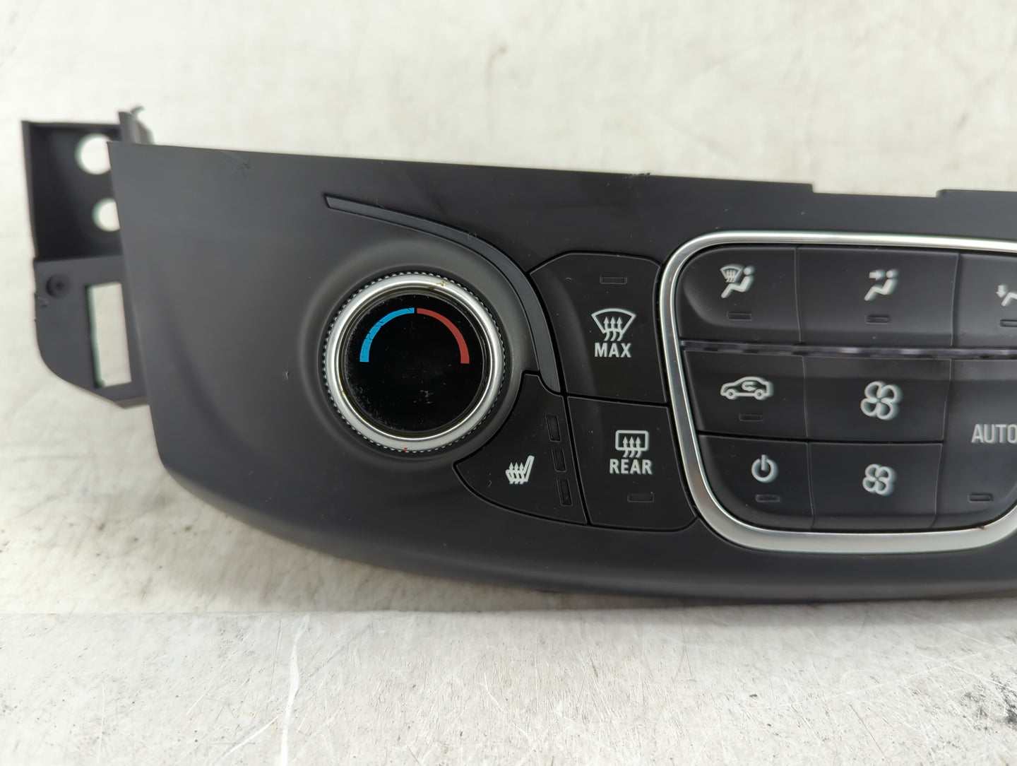 2018-2022 Chevrolet Traverse Climate Control Module Temperature AC/Heater Replacement P/N:84344402 000235226 Fits OEM Used A