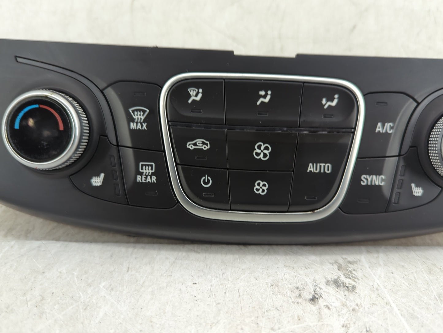 2018-2022 Chevrolet Traverse Climate Control Module Temperature AC/Heater Replacement P/N:84344402 000235226 Fits OEM Used A