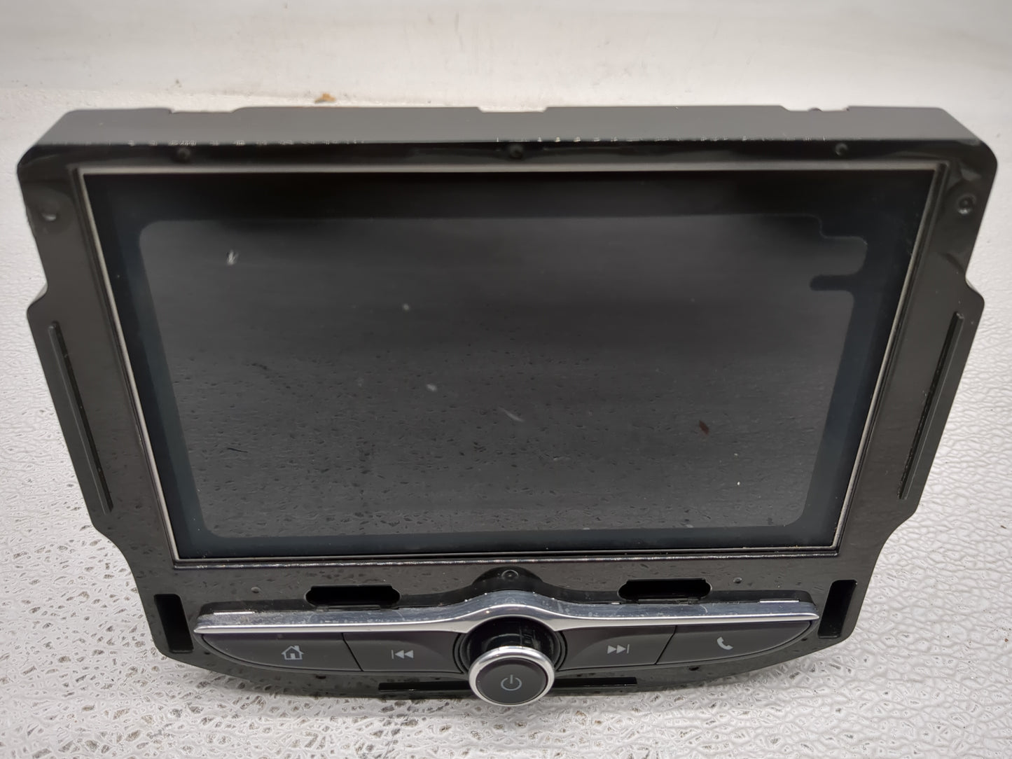 2021-2022 Chevrolet Traverse Radio AM FM Cd Player Receiver Replacement P/N:84774521 Fits Fits 2021 2022 OEM Used Auto Parts