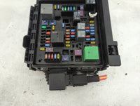 2020-2022 Chevrolet Traverse Fusebox Fuse Box Panel Relay Module P/N:7171-4521-30 Fits Fits 2019 2020 2021 2022 OEM Used Aut