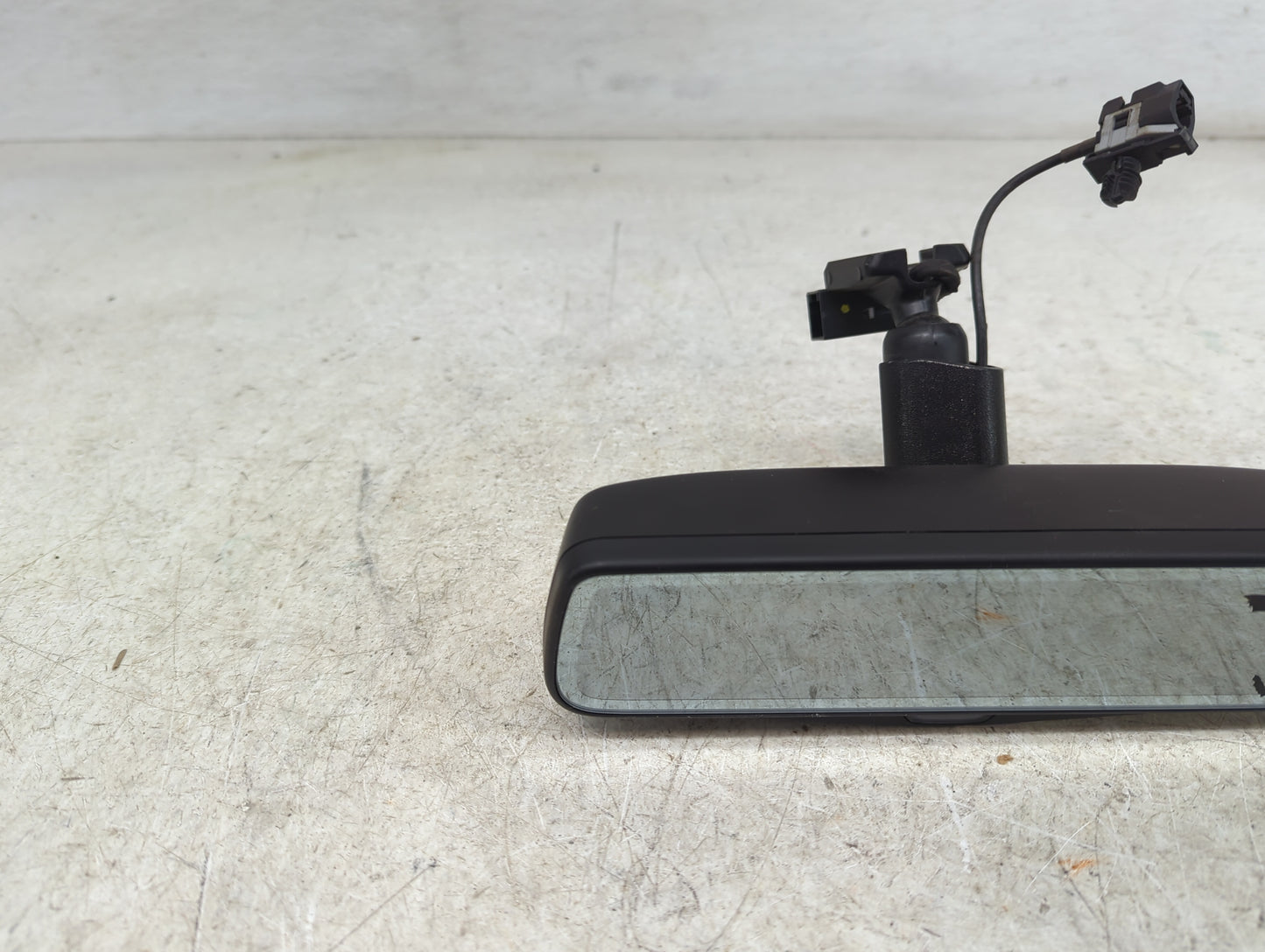 2018-2022 Chevrolet Traverse Interior Rear View Mirror Replacement OEM Fits Fits 2018 2019 2020 2021 2022 OEM Used Auto Part