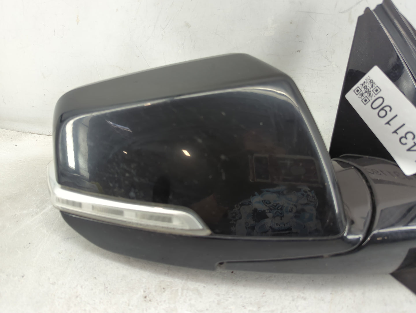 2020 Chevrolet Traverse Passenger Side View Mirror - Right Door Mirror OEM Used - Oemusedautoparts1.com