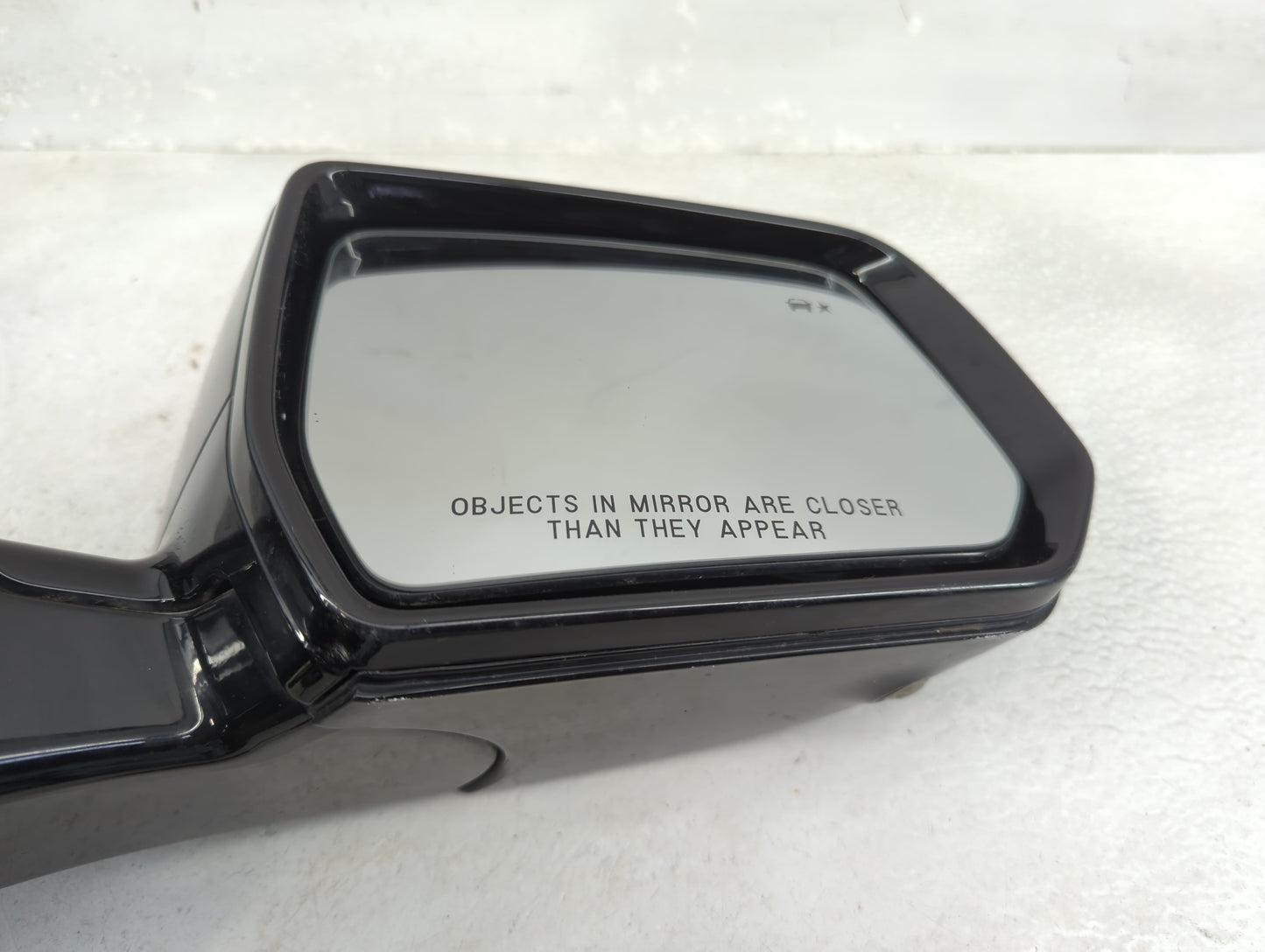 2020 Chevrolet Traverse Passenger Side View Mirror - Right Door Mirror OEM Used - Oemusedautoparts1.com