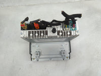 2021-2022 Chevrolet Traverse Radio AM FM Cd Player Receiver Replacement P/N:84776468 555343750 Fits Fits 2021 2022 OEM Used 