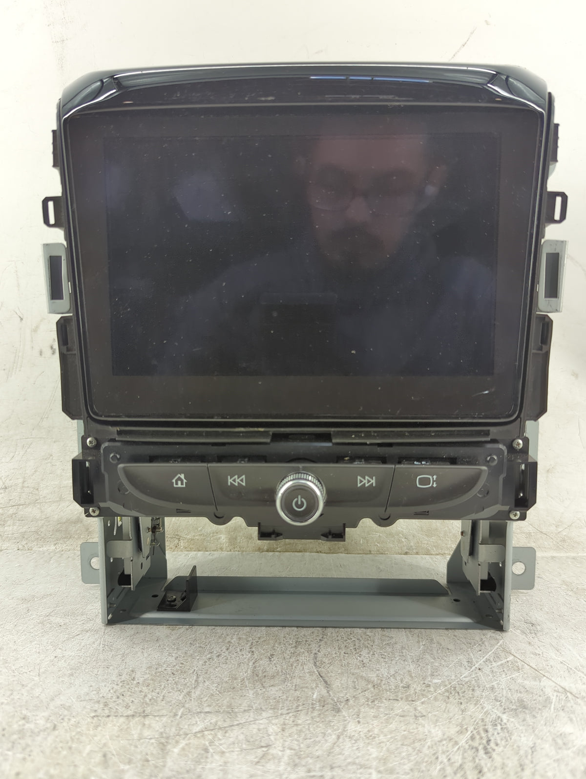 2020 Chevrolet Traverse Information Radio Display Screen Black - Oemusedautoparts1.com