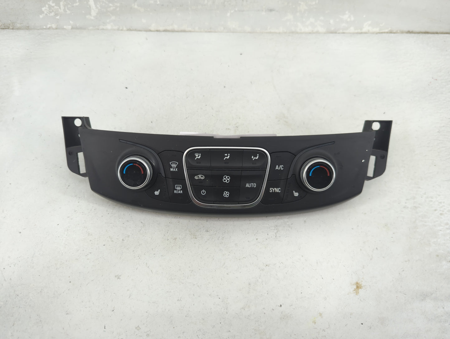 2018-2022 Chevrolet Traverse Climate Control Module Temperature AC/Heater Replacement P/N:84344402 Fits OEM Used Auto Parts 