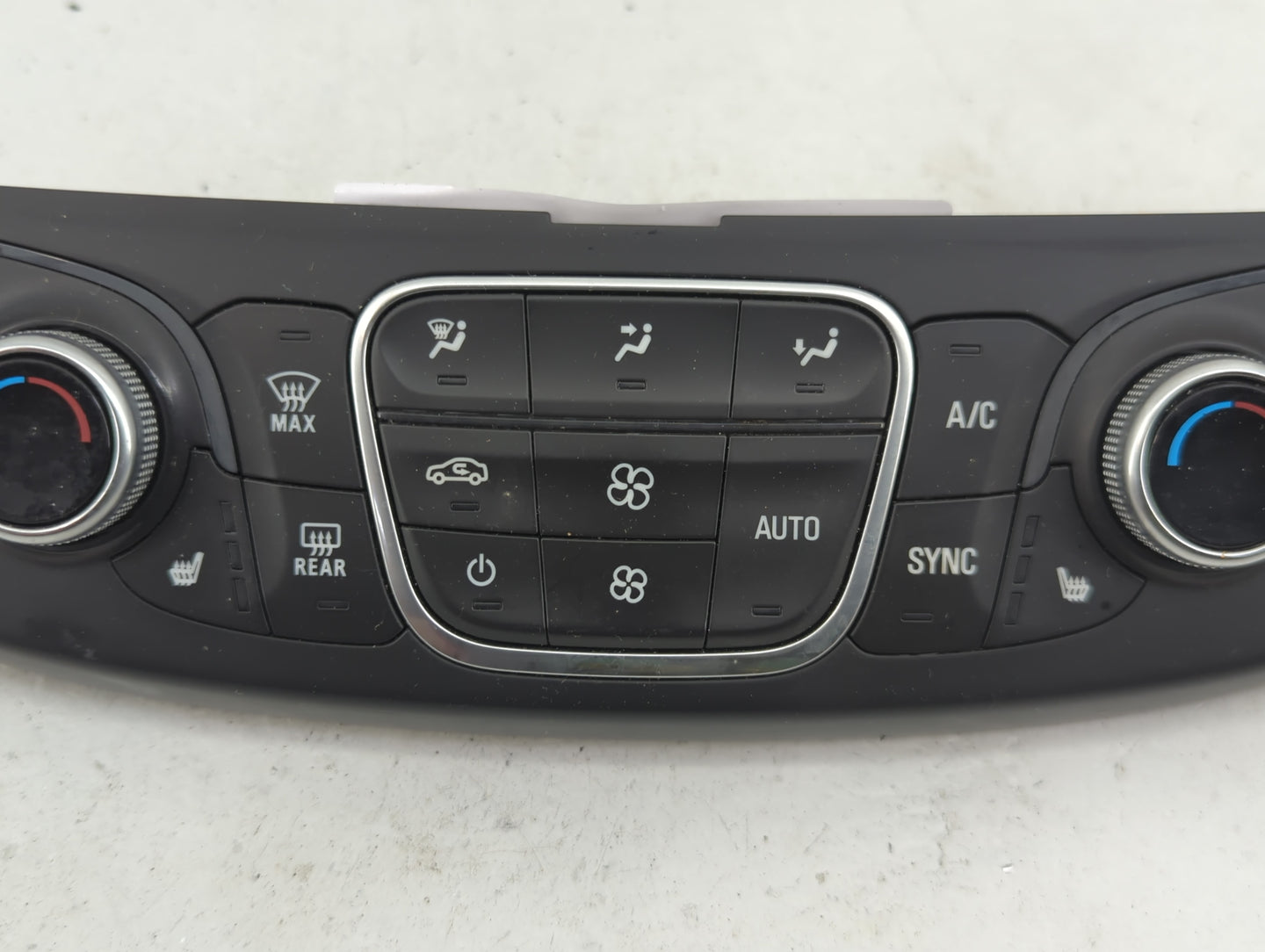 2018-2022 Chevrolet Traverse Climate Control Module Temperature AC/Heater Replacement P/N:84344402 Fits OEM Used Auto Parts 