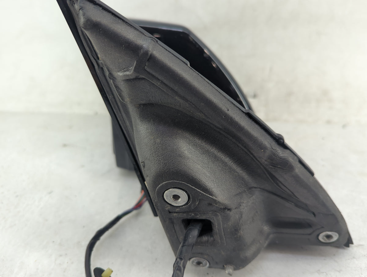 2020 Chevrolet Traverse Driver Side View Mirror - Left Door Mirror OEM Used - Oemusedautoparts1.com
