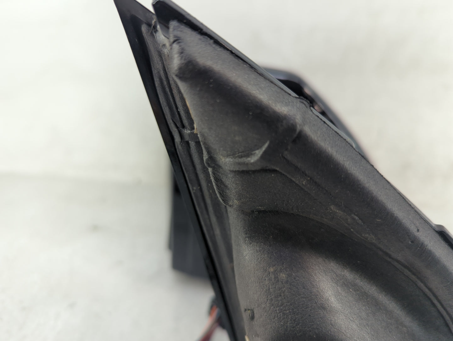 2020 Chevrolet Traverse Driver Side View Mirror - Left Door Mirror OEM Used - Oemusedautoparts1.com