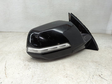 2020 Chevrolet Traverse Passenger Side View Mirror - Right Door Mirror OEM Used