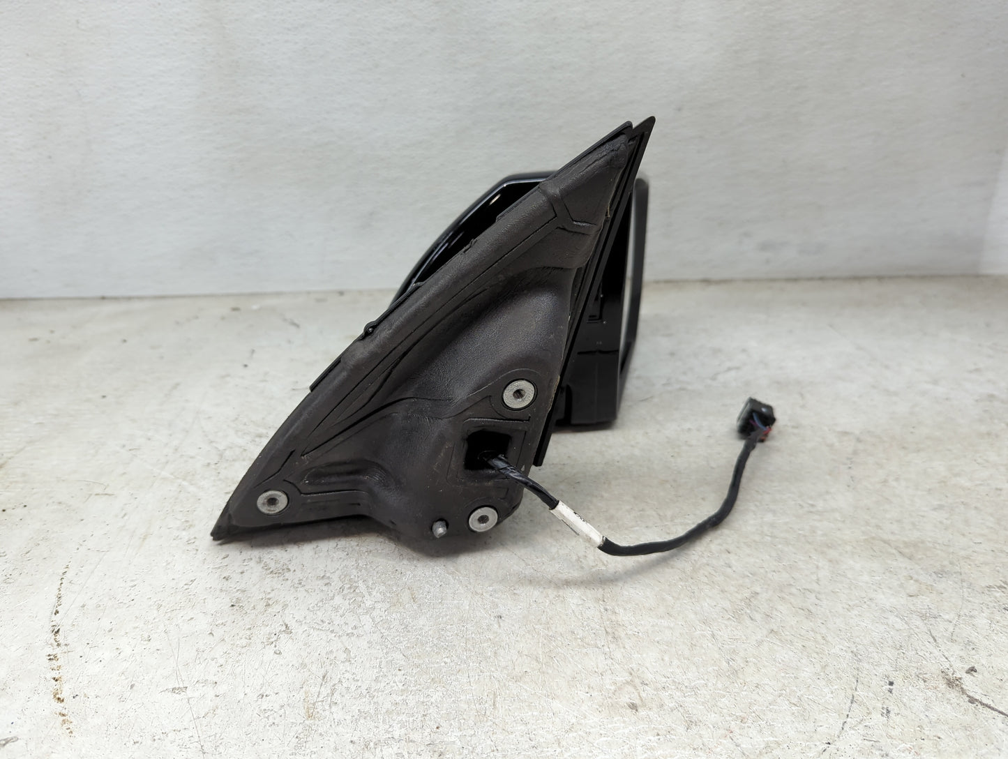 2020 Chevrolet Traverse Passenger Side View Mirror - Right Door Mirror OEM Used - Oemusedautoparts1.com