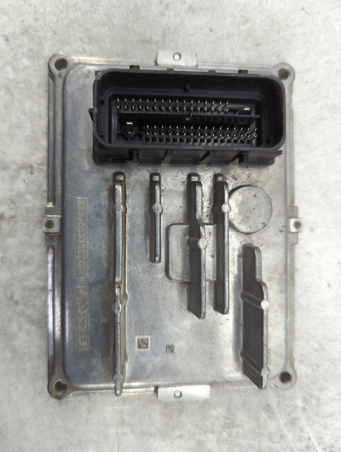 2019-2022 Chevrolet Traverse Transmission Control Module Tcu Tcm - Oemusedautoparts1.com