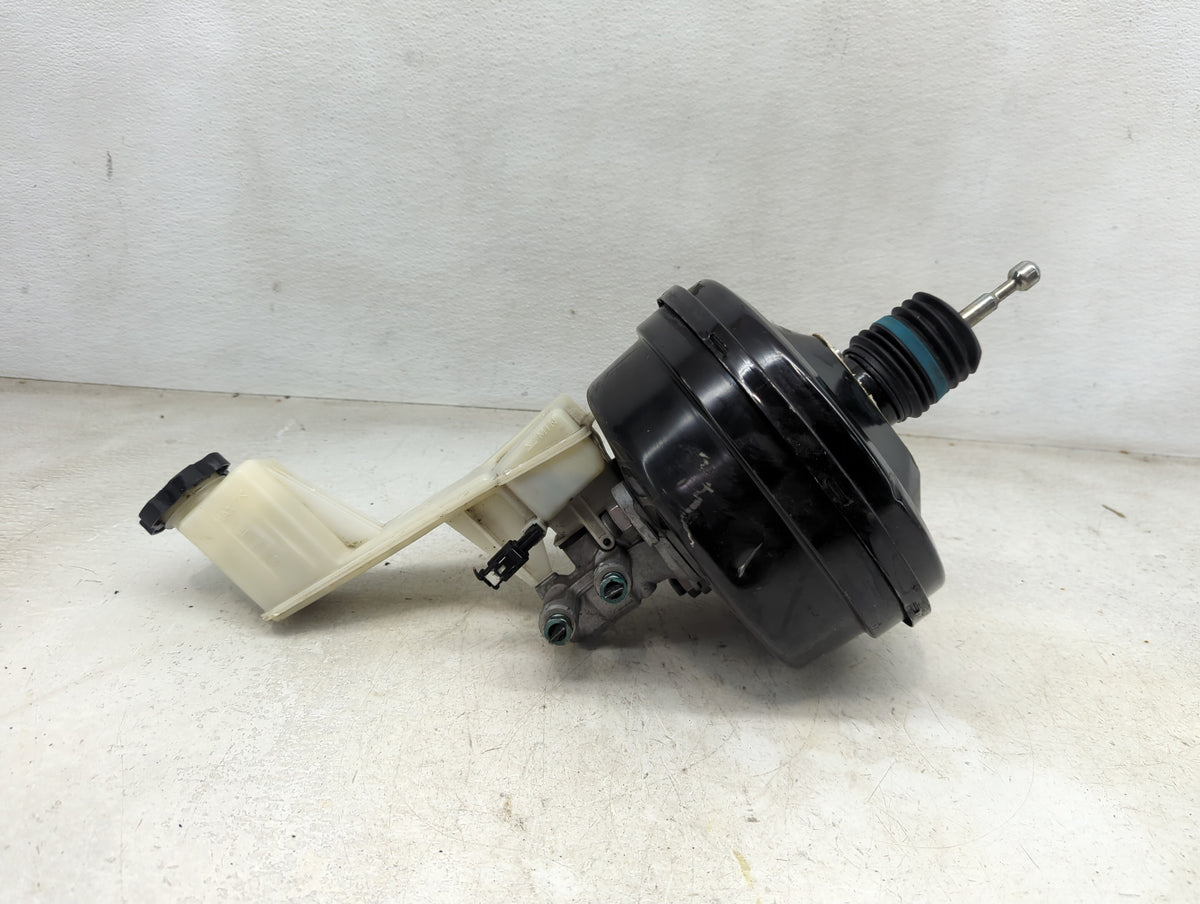 2018-2022 Chevrolet Traverse Power Brake Booster Oem 1451703 - Oemusedautoparts1.com