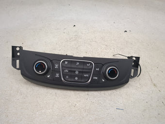 compare product 2018-2022 Chevrolet Traverse Climate Control Module Temperature AC/Heater Replacement P/N:84344402 13529526 Fits OEM Used Auto Parts