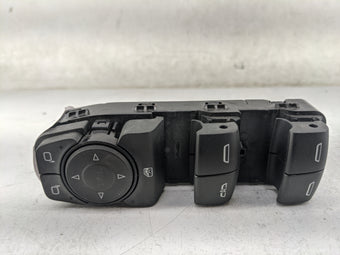 compare product 2018-2022 Chevrolet Traverse Master Power Window Switch Replacement Driver Side Left P/N:D1A149A 64TH-JR Fits OEM Used Auto Parts