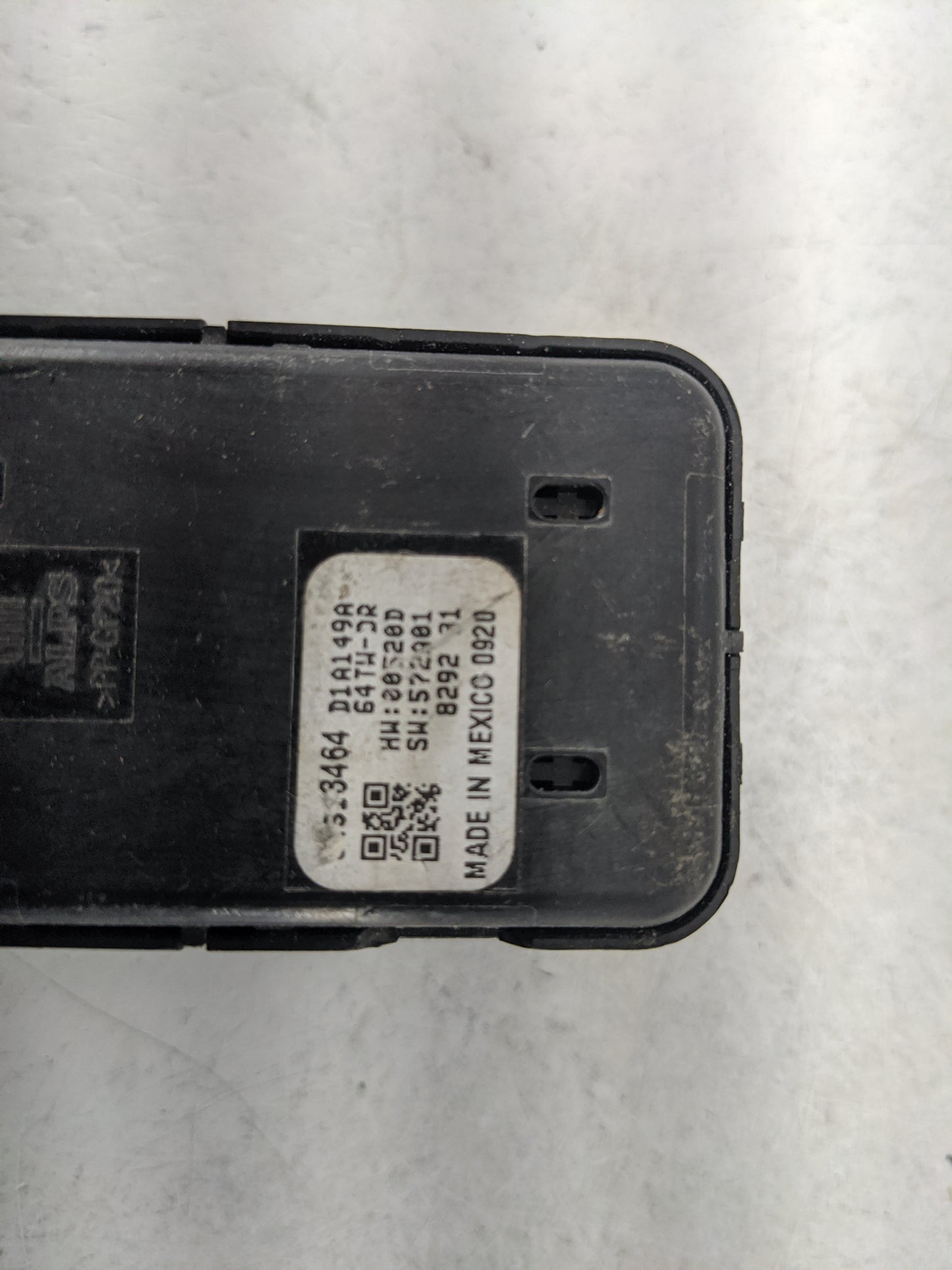 2018-2022 Chevrolet Traverse Master Power Window Switch Replacement Driver Side Left P/N:D1A149A 64TH-JR Fits OEM Used Auto 