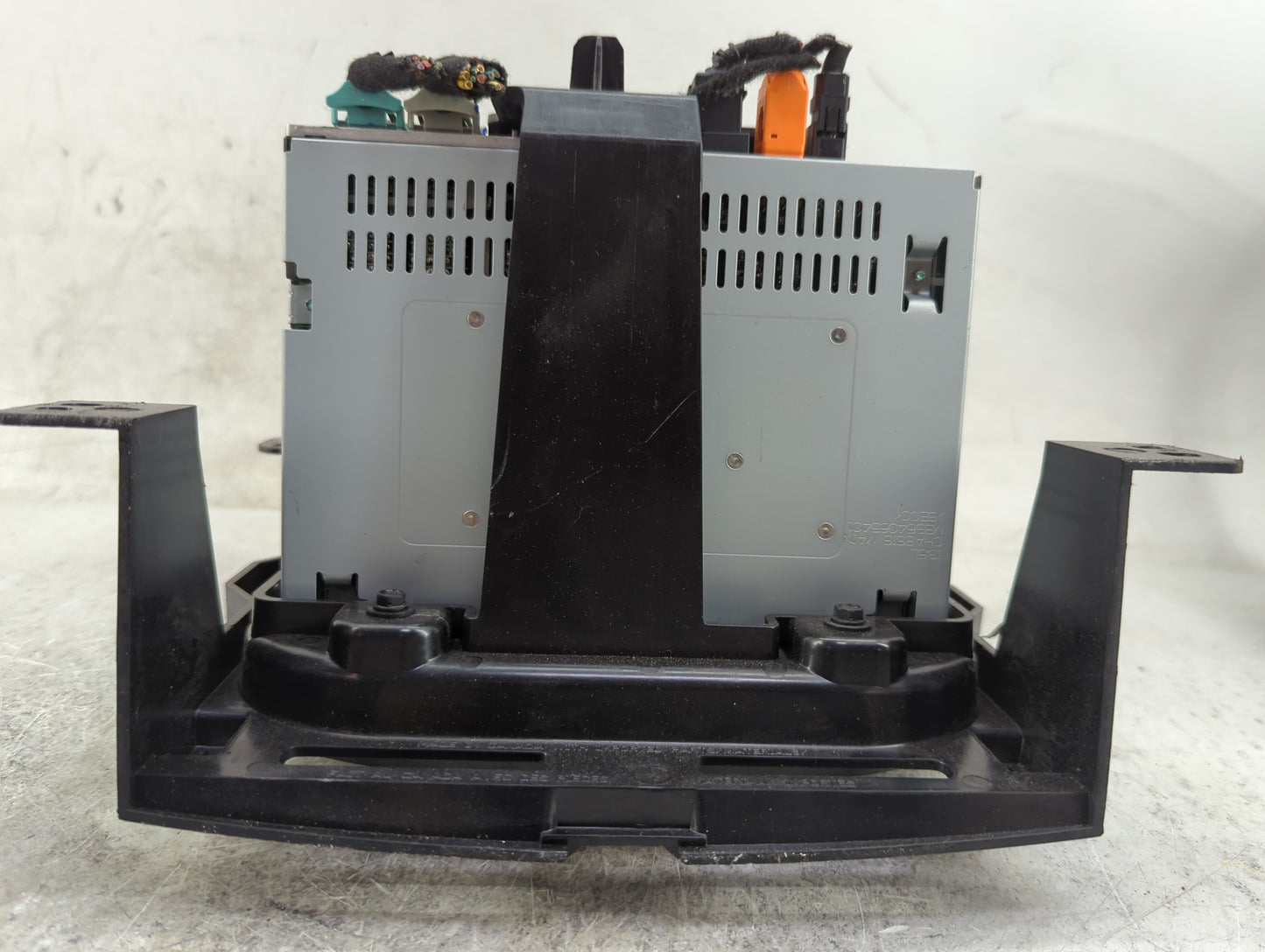 2018-2021 Chevrolet Traverse Radio AM FM Cd Player Receiver Replacement P/N:BS 421875 CSN 2882054 Fits Fits 2018 2019 2020 2