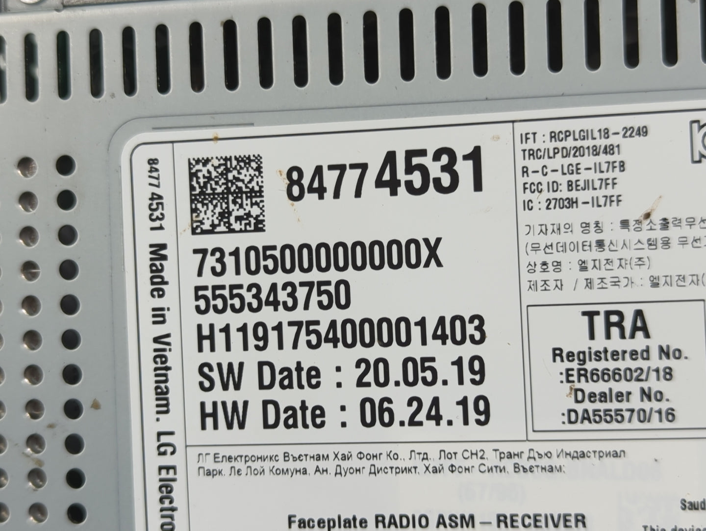 2021-2022 Chevrolet Traverse Radio AM FM Cd Player Receiver Replacement P/N:84774531 555343750, 7310500000000X Fits Fits 202