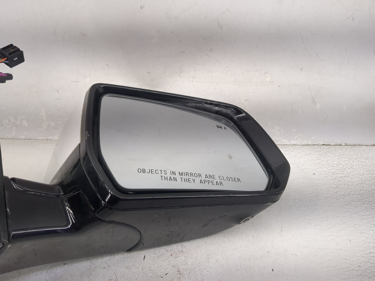 2020 Chevrolet Traverse Passenger Side View Mirror - Right Door Mirror OEM Used - Oemusedautoparts1.com