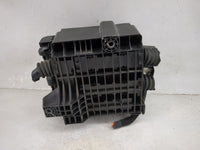 2020-2022 Chevrolet Traverse Fusebox Fuse Box Panel Relay Module P/N:13455283 13468935, 13468934 Fits Fits 2019 2020 2021 20