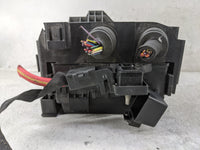 2020-2022 Chevrolet Traverse Fusebox Fuse Box Panel Relay Module P/N:13468935 84128871, 13455283 Fits Fits 2019 2020 2021 20