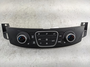 compare product 2018-2022 Chevrolet Traverse Climate Control Module Temperature AC/Heater Replacement P/N:84344402 737020000000X Fits OEM Used Auto Parts