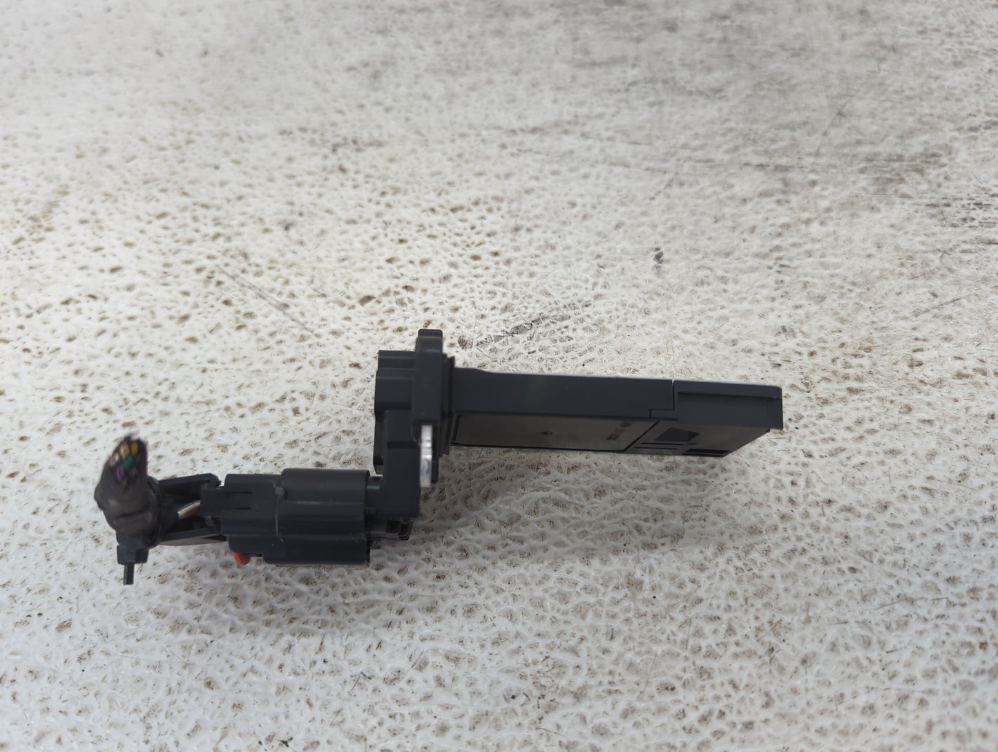 Chevrolet Traverse Mass Air Flow Meter Maf 1487509 - Oemusedautoparts1.com