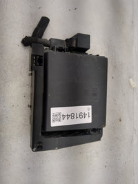 2020-2022 Chevrolet Traverse Fusebox Fuse Box Panel Relay Module P/N:84303338 1919000501, 81291471B Fits Fits 2019 2020 2021