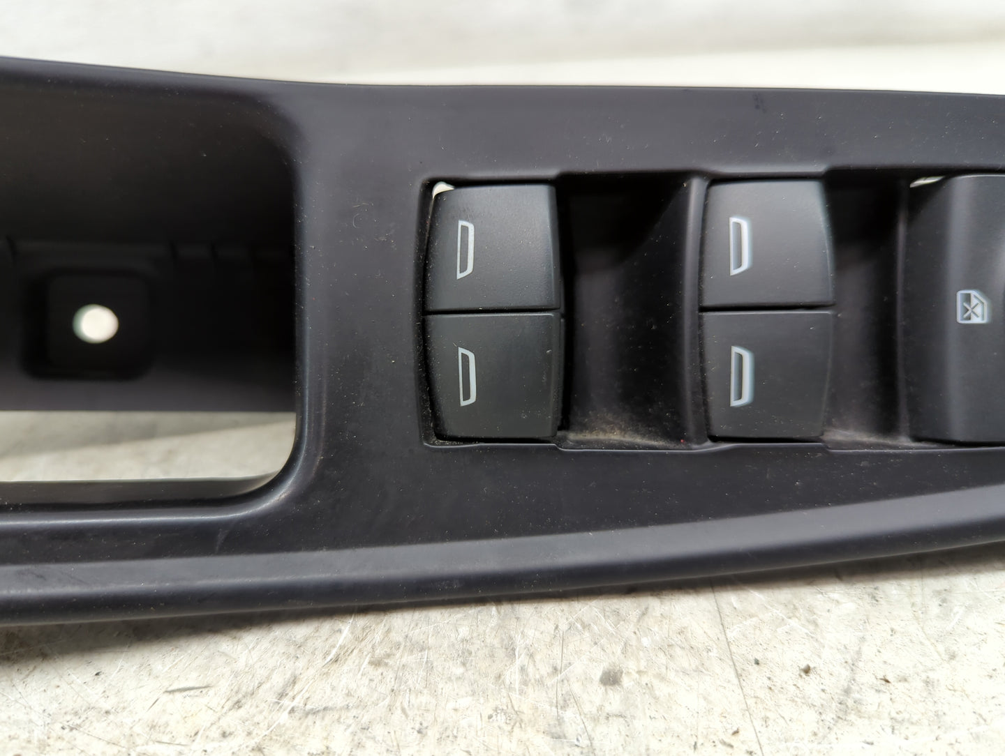2018-2022 Chevrolet Traverse Master Power Window Switch Replacement Driver Side Left P/N:84512940 D1A164A Fits OEM Used Auto