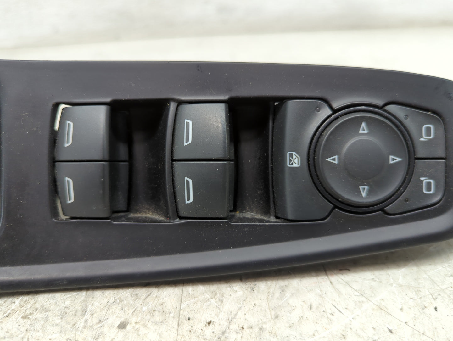 2018-2022 Chevrolet Traverse Master Power Window Switch Replacement Driver Side Left P/N:84512940 D1A164A Fits OEM Used Auto