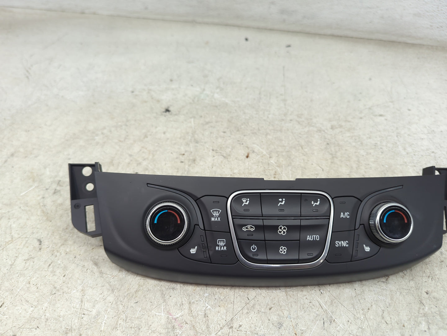 2018-2022 Chevrolet Traverse Climate Control Module Temperature AC/Heater Replacement P/N:84344402 737020000000X Fits OEM Us