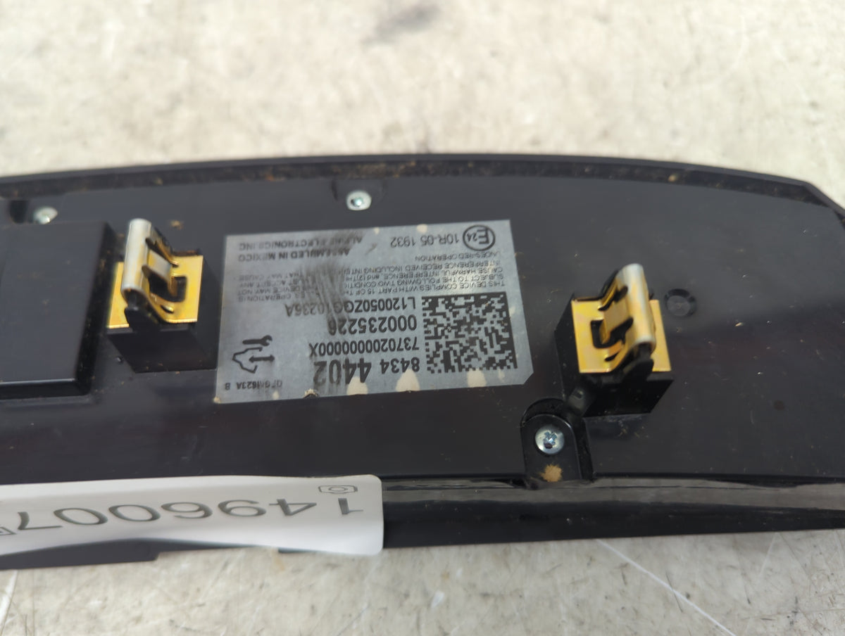 2018-2022 Chevrolet Traverse Climate Control Module Temperature AC/Heater Replacement P/N:13594402 L120050ZQG10236A Fits OEM